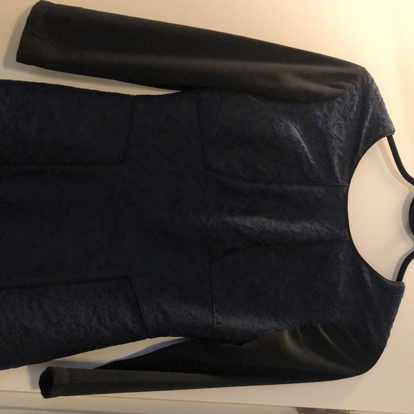 Navy blue/ black dress, size 0. Printed, embroidered design all around dress. - Picture 3 of 4